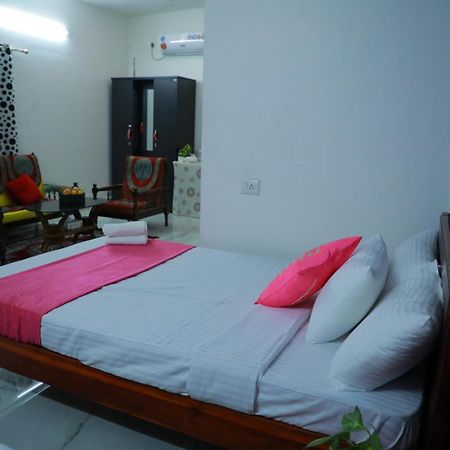 Lacasa Homestay Thiruvananthapuram Εξωτερικό φωτογραφία