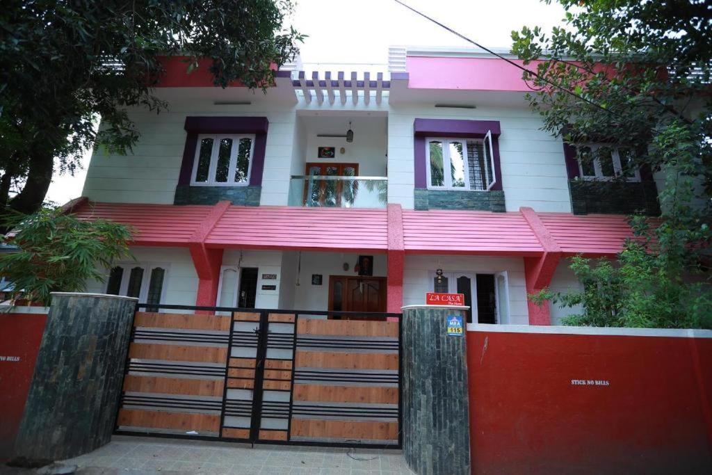 Lacasa Homestay Thiruvananthapuram Εξωτερικό φωτογραφία